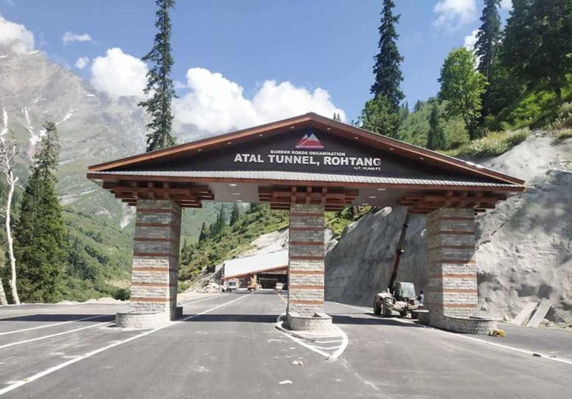 atal tunnel rohtang india