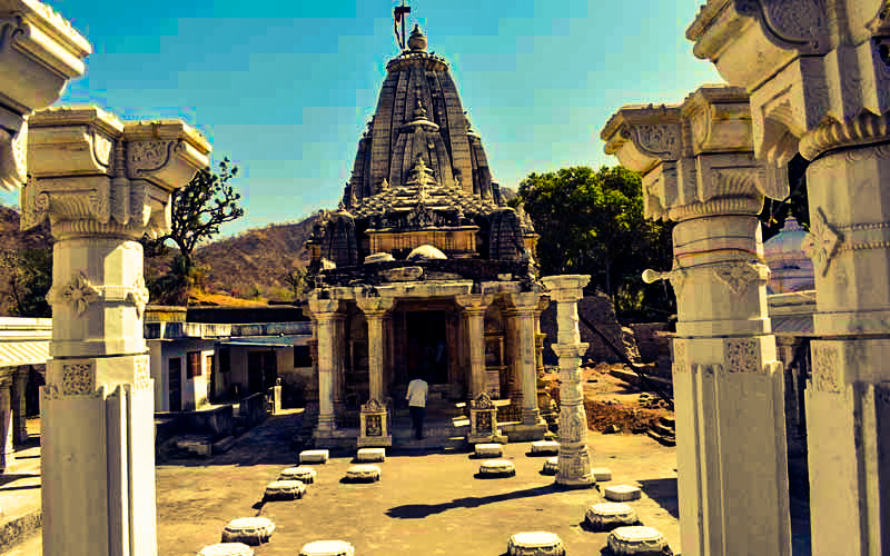 Muchhal Mahavir Temple Kumbhalgarh Fort